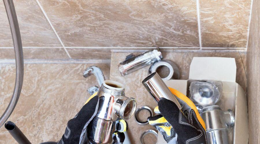 Professional gutter cleaning in Dunn Center, ND